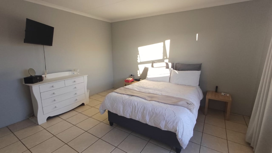 2 Bedroom Property for Sale in Bothasrus Eastern Cape